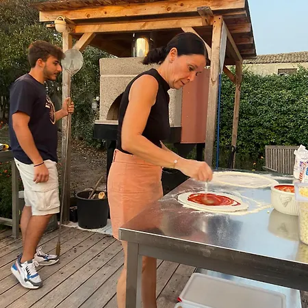 לינה וארוחת בוקר Dimora Di Dante 4*