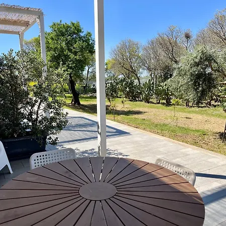 לינה וארוחת בוקר Dimora Di Dante קיארמונטה גולפי