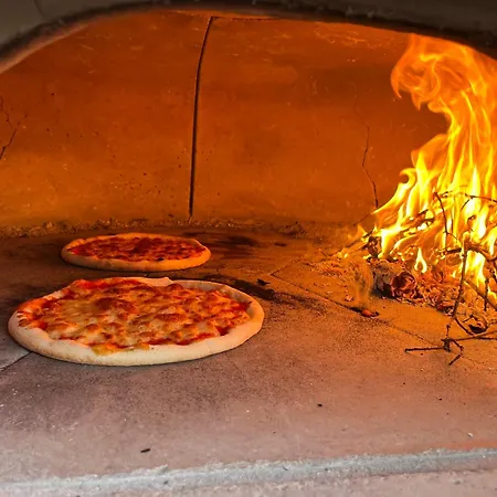 Dimora Di Dante קיארמונטה גולפי