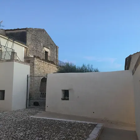 לינה וארוחת בוקר Dimora Di Dante