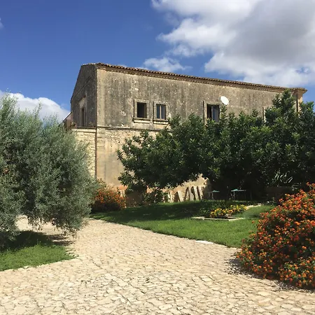 לינה וארוחת בוקר Dimora Di Dante קיארמונטה גולפי