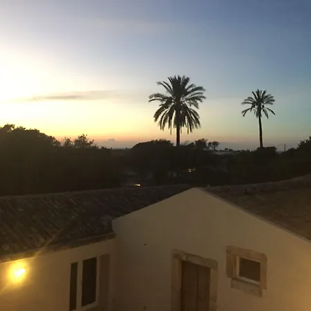 Dimora Di Dante לינה וארוחת בוקר 4*