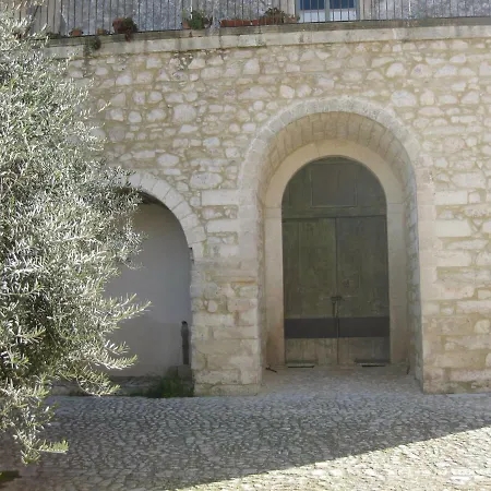 Dimora Di Dante קיארמונטה גולפי