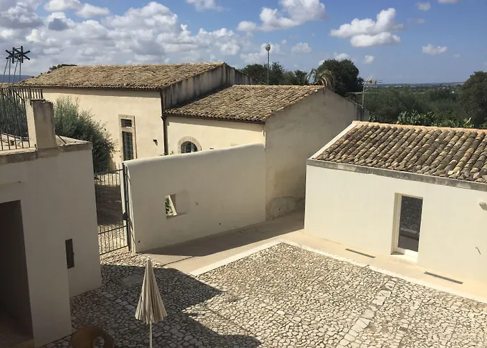 Bed & Breakfast Dimora Di Dante 4*