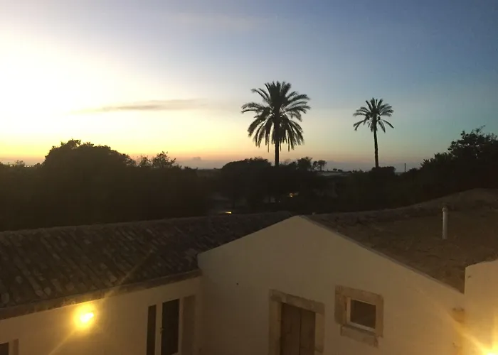 Dimora Di Dante Bed & Breakfast 4*