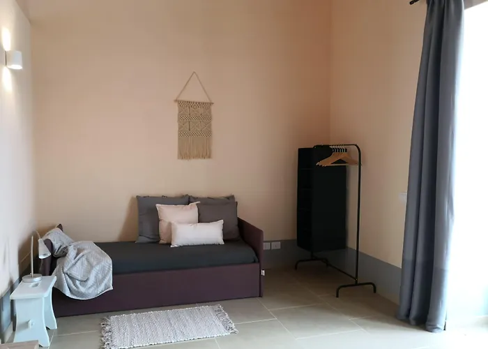 Dimora Di Dante Bed & Breakfast